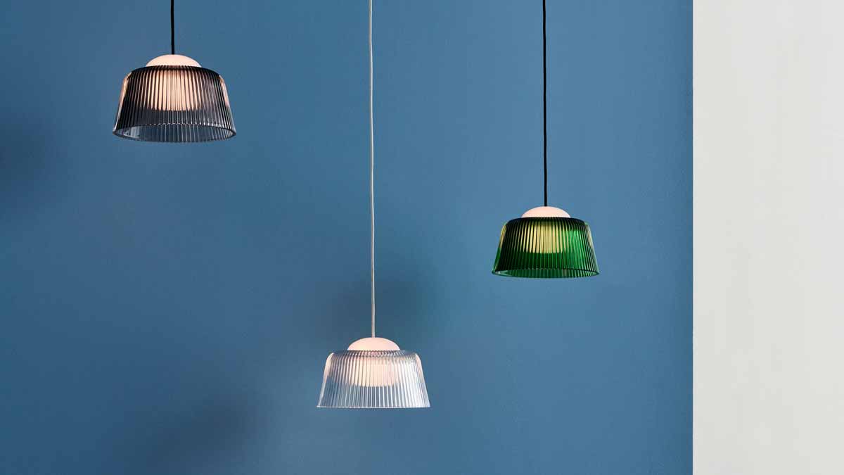 Brim-Pendant-245-family-on.jpg