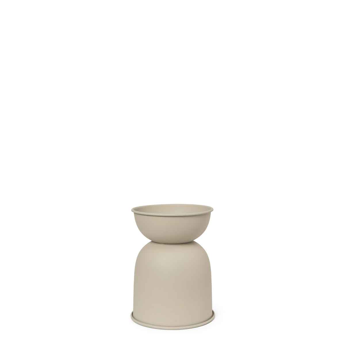 fermLIVING_SS23_HourglassPot_1104266677_2.jpg