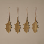 FermLiving_Holiday2025_PackshotsWithBackground_HollyLeafBrassOrnaments_SetOf4_Brass_1104271777.jpg
