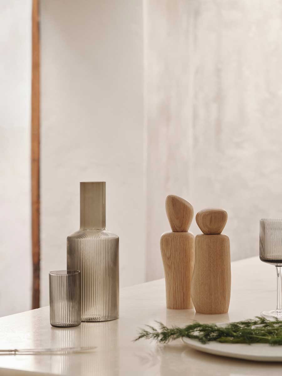 fermLIVING_AW24_CairnGrinder_Oak_1104269400_PebbleGrinder_Oak_1104269399.jpg