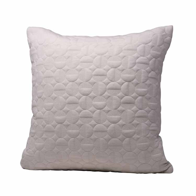 Fritz_Hansen_Accessories_Arne_Jacobsen_Cushion_50x50_Sand.jpg