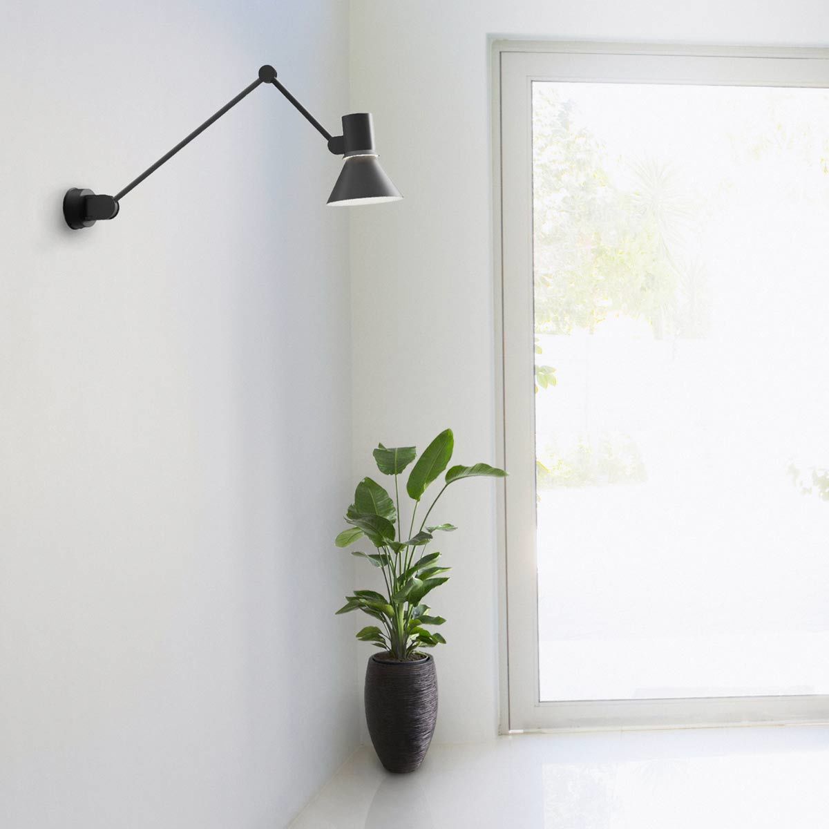 t80-wall-light-w3-black-l.jpg