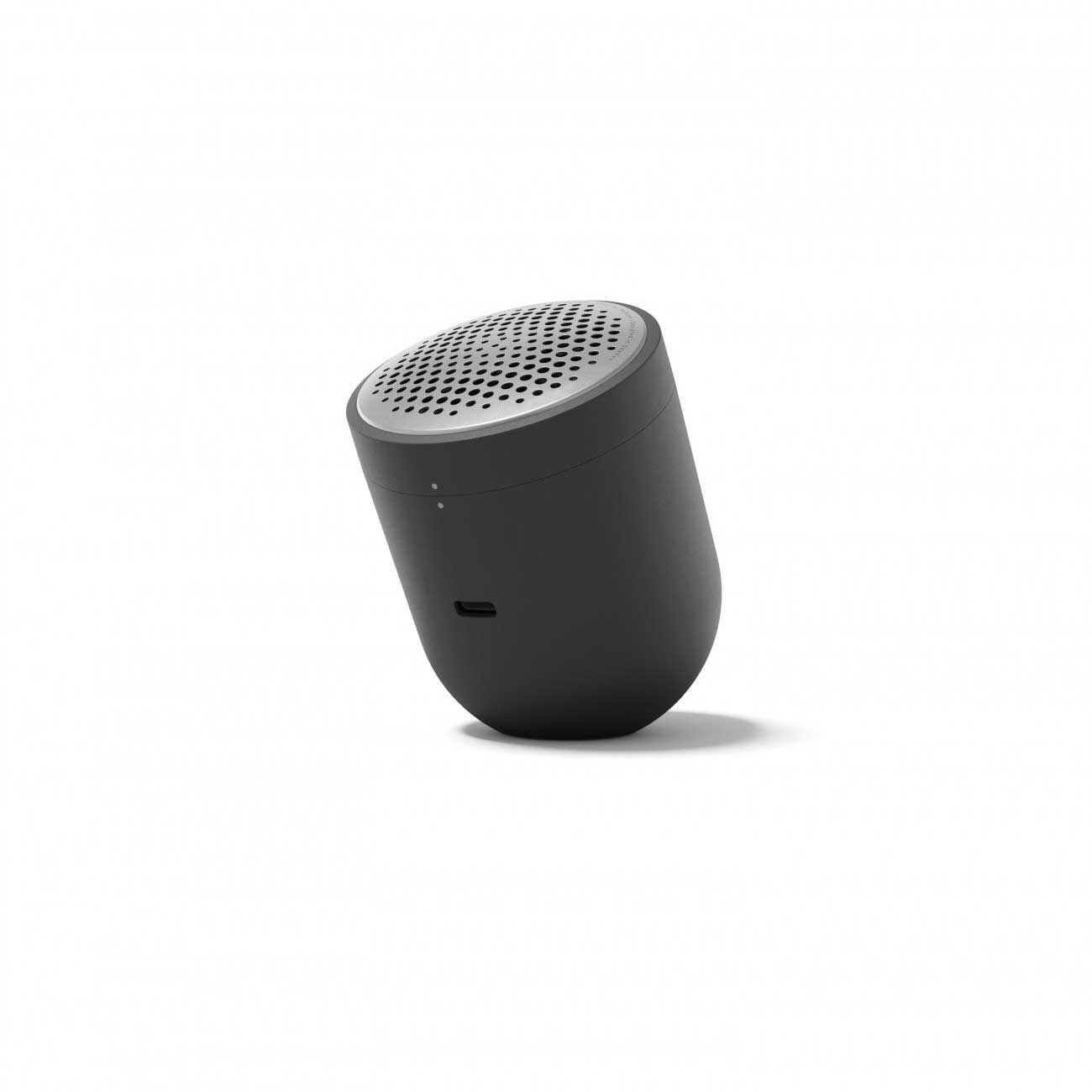 pilo_no2_charcoal_packshot_03_w1300.jpg