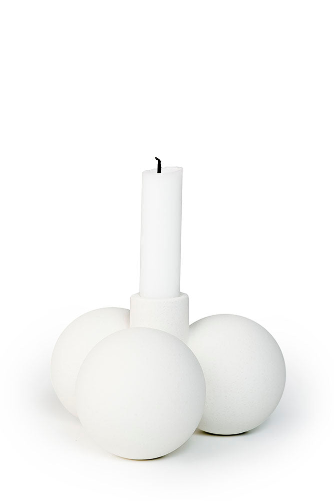 Moment_white__ candle_vef.jpg