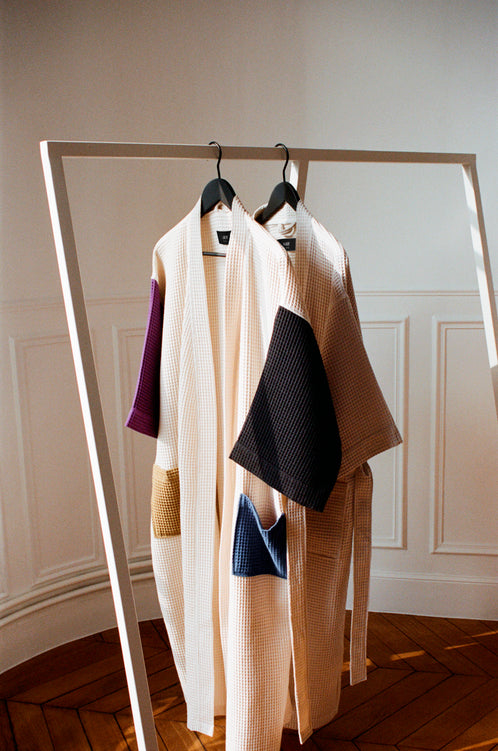 Waffle Multi Bathrobe family_Loop Stand Wardrobe white.jpg