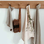 HUMDAKIN_SKU73_ORGANICTEATOWEL_SKU83_KNITTEDKITCHENTOWEL_SKU52_WOODHANDBROOM_SKU93_KNITTEDDISHCLOTH.jpg