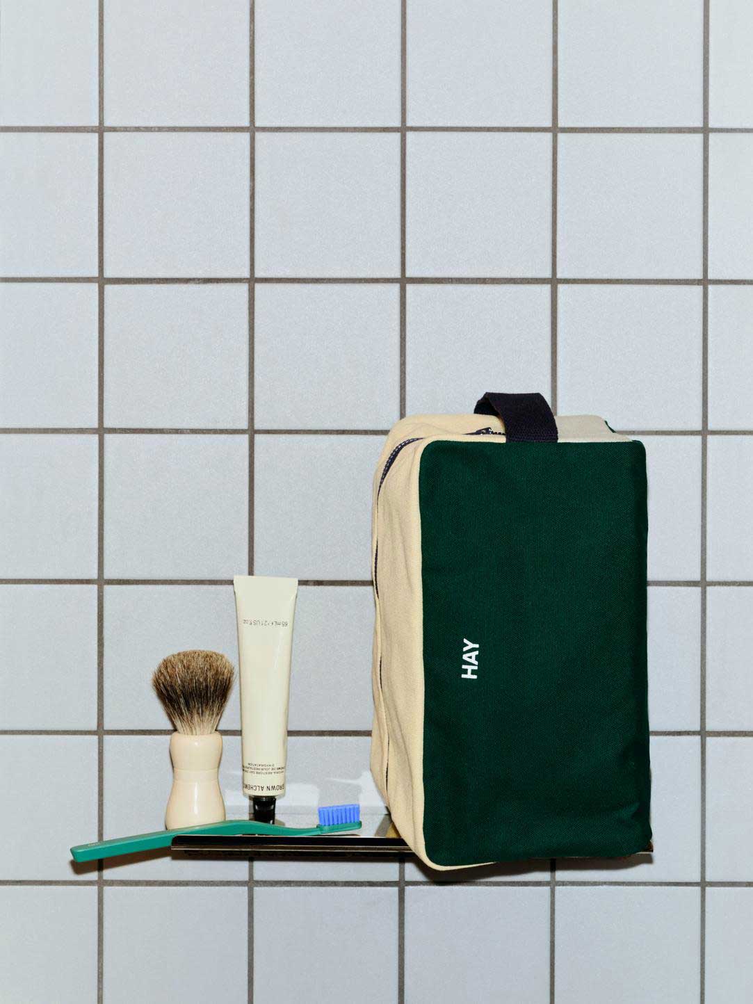 Multi-Wash-Bag-Dark-green-multi-(1).jpg
