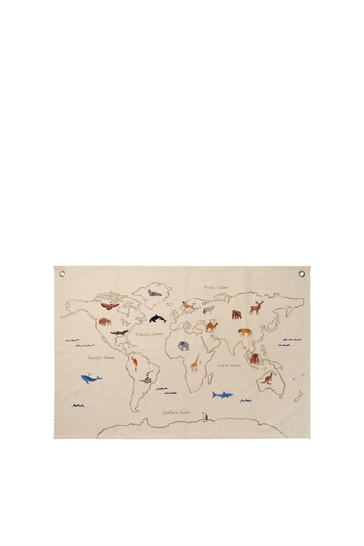 fermLIVING_AW22_TheWorldTextileMap_1104266497_01.jpg