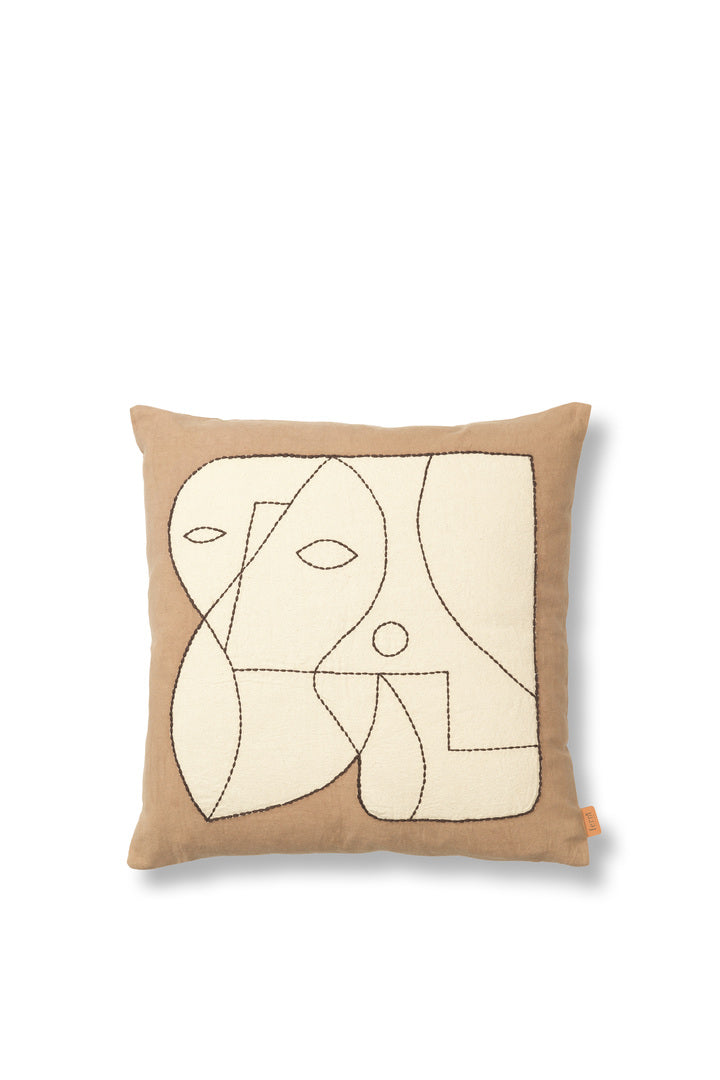 fermLIVING_AW23_1104268227_FigureCushion_01.jpg