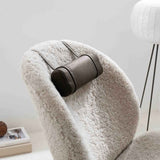 vipp-466-lodge-lounge-curly09-detail-01.jpg