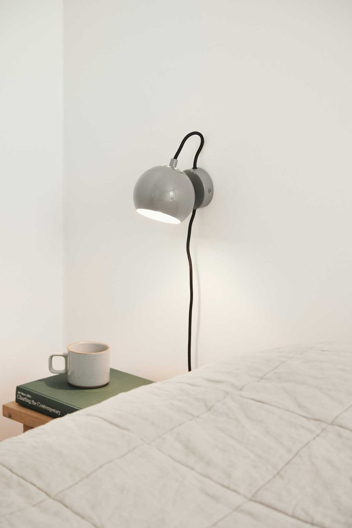 104751_Frandsen-Ball-Wall-Lamp-ø12-Brushed-Satin_3.jpg