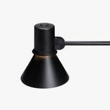 type_80_table_lamp_matte_black_5_1_3.jpg
