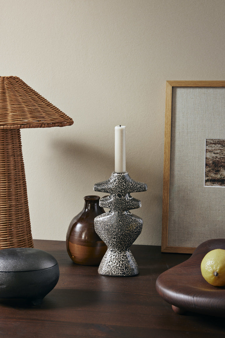 fermLIVING_AW23_YaraCandleHolder_1104268218_01.jpg
