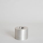 Kertastjaki HALO S Raw aluminium